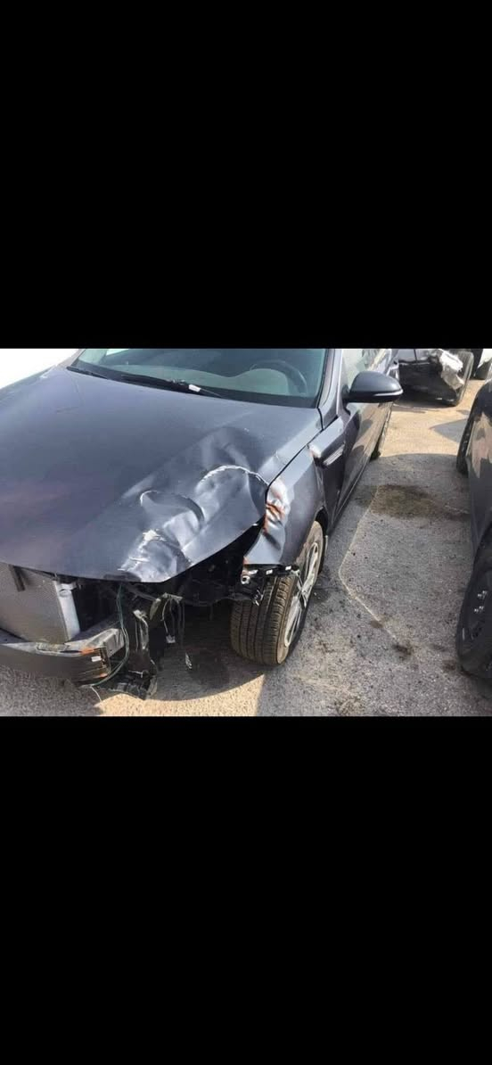 السلام عليكم للبيع كيا اوبتما S بوضع الشركة حادثها مرفق بلصور السعر ١٥٥ وبيها مجال ‭٠٧٧٠ ٠٦٥ ٣٩٩٦‬
