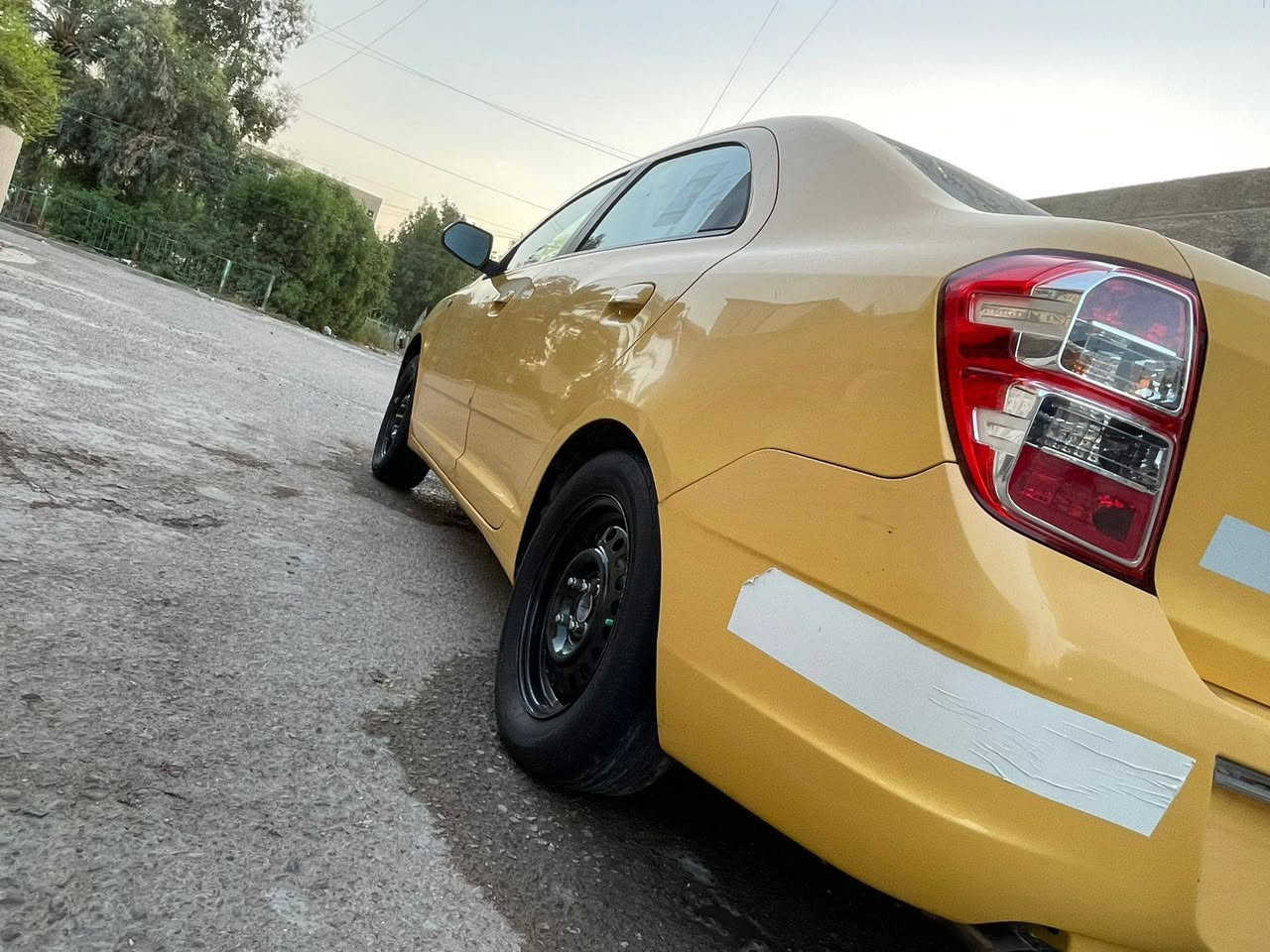 شوفرليت كوبلت
2017
بيه قطعتين صبغ بدون دواخل 
مدوشمه 
شاشه 
مكينه كير خير من الله 
سياره جاهزه
صدرها نص عمر 
تخم تاير جديد 
 سنويه جديده هزه جديده هيئه . وغرامه مصفره . تحويل مباشر .السعر 78 وبيه مجال شي بسيط الشراي. يتصل ***********
