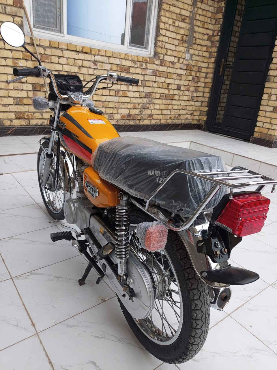 سلام عليكم نامه شلامجه اصلي موديل 23 بشهر ال11 اوراق اصولي 4 اوراق مو ٧ شرط الترقيم دراجه كفاله من كلشي جيس ماعوزه برغي مال جناي مكاني كوت شراي اتصل ***********
