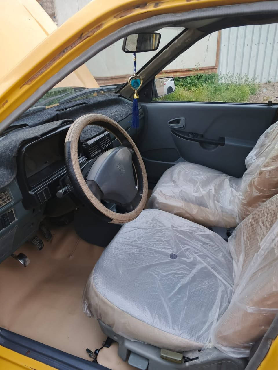 يا الله سلام عليكم  البيع سايبه موديل 2011 سياره احله من الصوره كير مكينه شواصي مكفوله كير بسمي  مكينه مكفولات  مكان ناحيت الوحده غرب مجمع بسمايه الهاتف ***********
