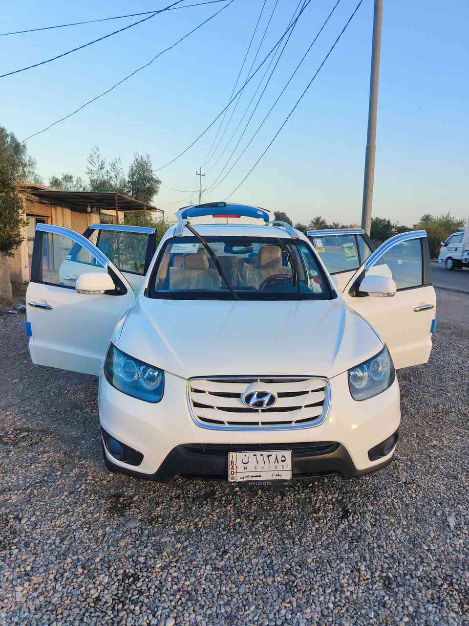 ١٢ فول 
٦ سلندر
ماشية ٢١٢

السعر ١٥٤ بيها مجال قليل
***********
