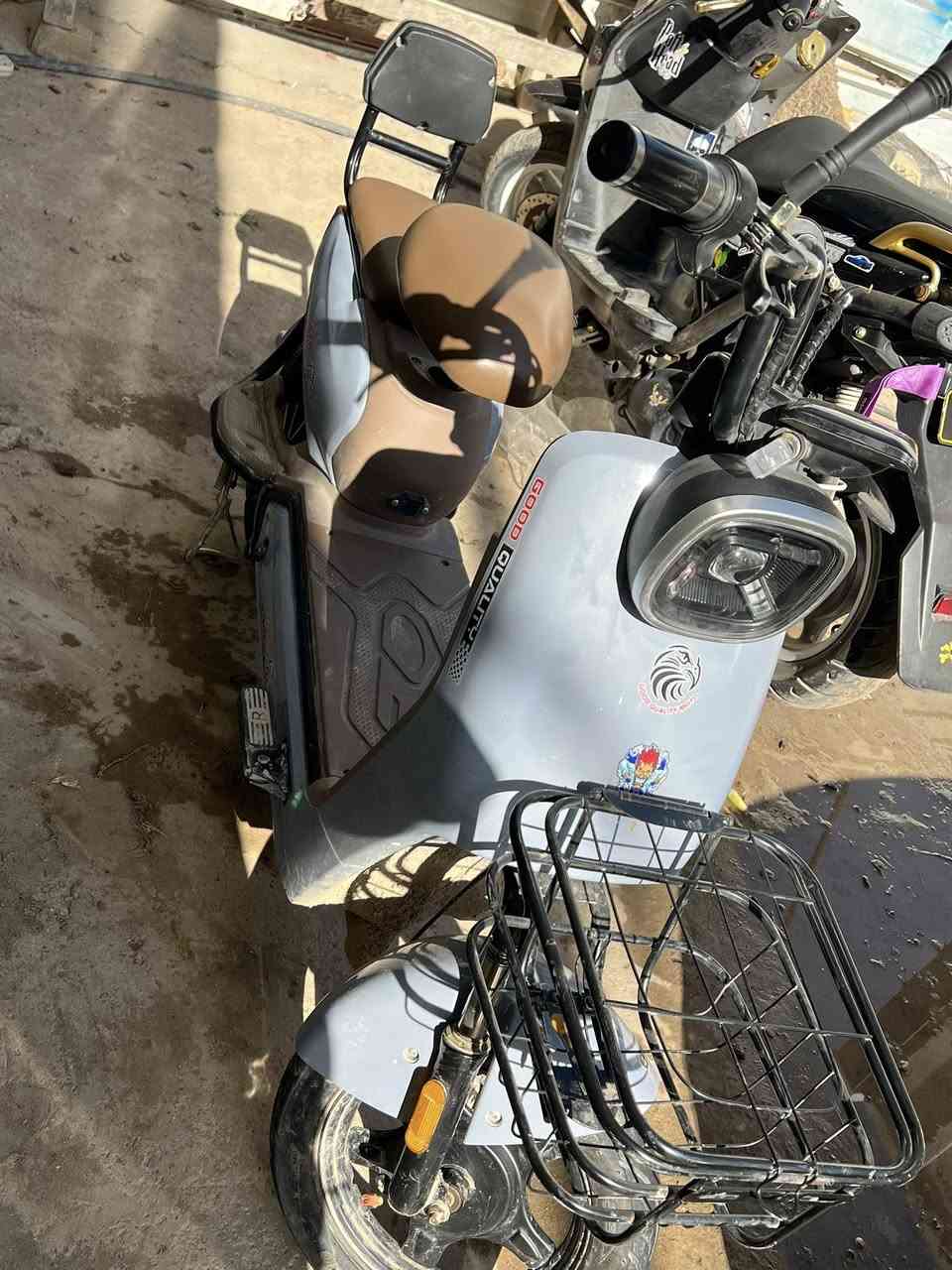 للبيع  دراجه شحن جديده ب٢٢٥


**إذا كنت صاحب هذا الإعلان وتريد حذفه لأي سبب، رجاءا أرسل رسالة إلى الدعم الفني**