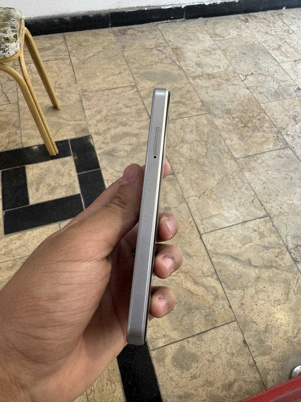جديد بعده ما مفتوح 
ايتل A90
ذاكره 256
ذاكره العشوائيه 12
شاشه 6.6 بوصه بتردد 90هرتز فول
بطارية 5000 مللي امبير شحن سريع 15w
كامرات 13 ميكا بكسل بدقه 1612
تواصل واتساب ***********
