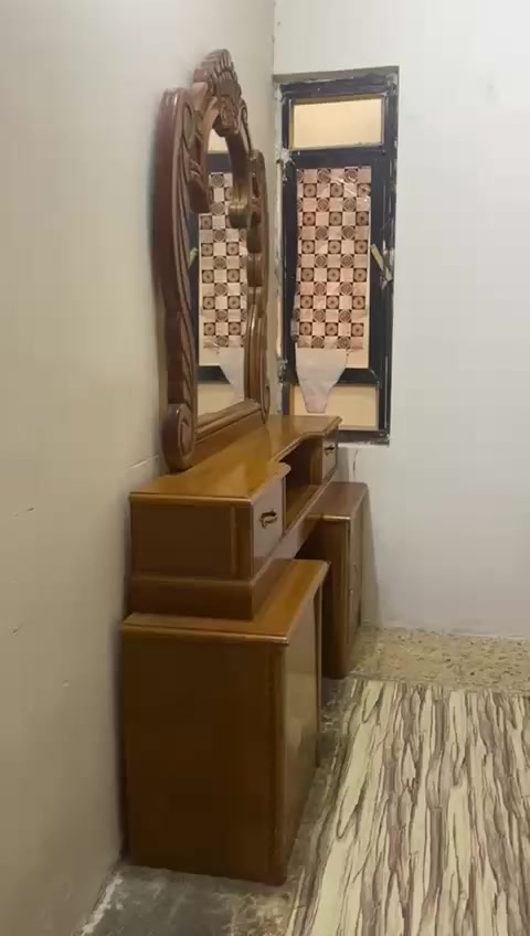 غرفه اخشاب نضيفه سعره ٨٠٠ وبيه مجال


**إذا كنت صاحب هذا الإعلان وتريد حذفه لأي سبب، رجاءا أرسل رسالة إلى الدعم الفني**