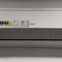 مكيف مستعمل جديد تقريب ٧ شهر ، من شريكة AUX، ١ تون، مواصفات تحكم الامب...