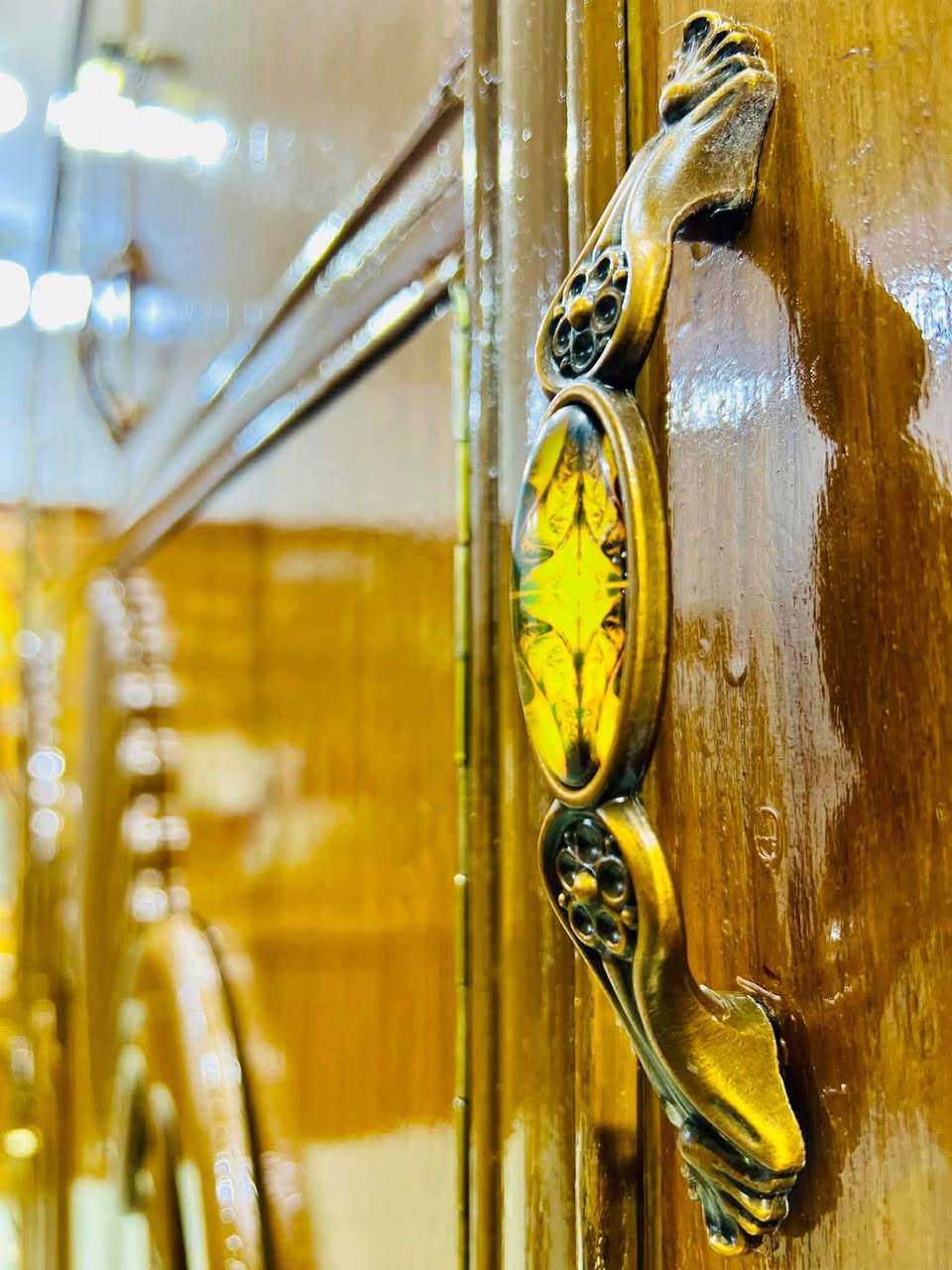 غرفه ام السته ملحق ⚜️
مستخدمه شي قليل نضافه ‎%‎90 

سعر650

بغداد مدينه الصدر اكو توصيل 

للحجز خاص


**إذا كنت صاحب هذا الإعلان وتريد حذفه لأي سبب، رجاءا أرسل رسالة إلى الدعم الفني**