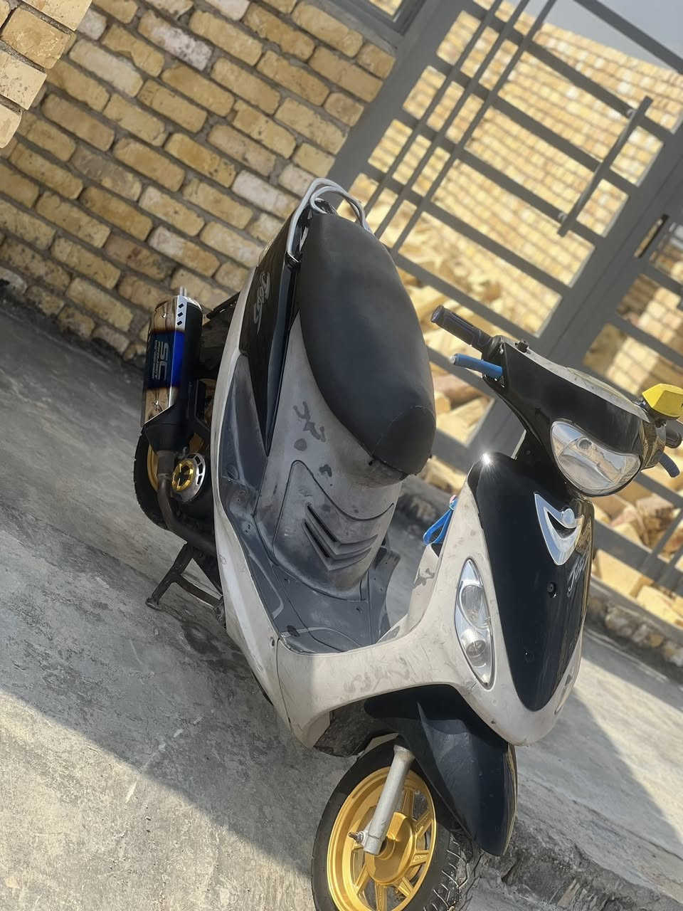 دراجه ماكس منغولي للبيع دراجه كفاله عامه وياله نجمه السعر700وبيها مجال مكاني السماوه مركز
***********
