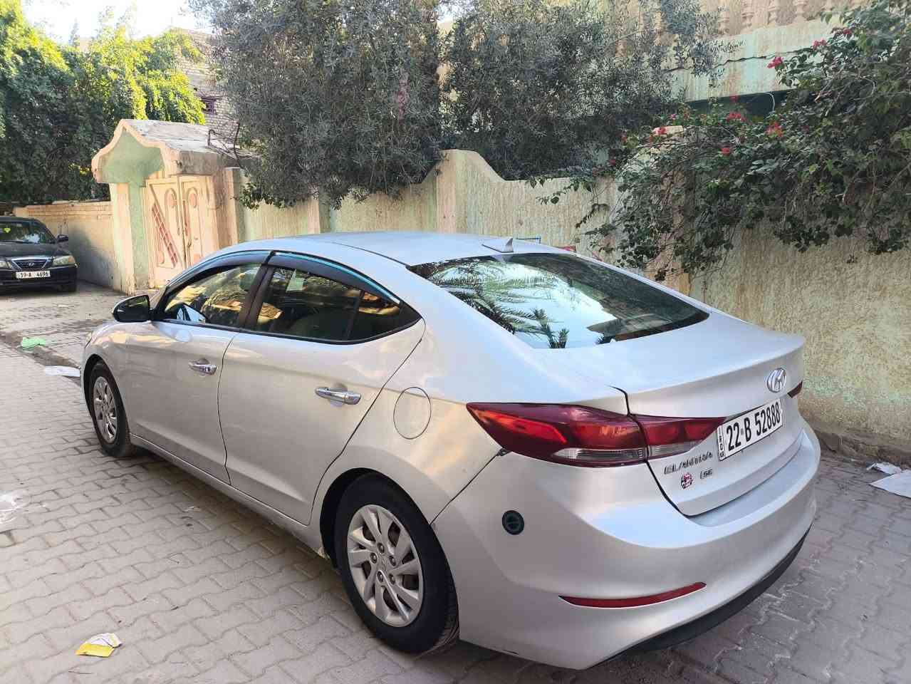 محرك ٢٠٠٠ دوش كير AT  مكفولات من كلشي 

بيها صبغ ٧ قطع اني ابيع. حزام بس هية مو حزام 

مشدود عليها منضومة غاز اصلية  ايطالية لاندي رينزو   بل مختصر فول اقتصاديات 😁

رقم جديد سنوية جديدة هزة بعد. شهر. وتسقط 

بسم. جاري شرط التحويل سيارة. جاهزة من تبريد حدادية. وكهربائيات وكلشي. ما بيها نقص ولو برغي. صور الحادث. مرفقة بل صور. وسونار. جديد كذالك. هم وي الصور 

السعر ١٠٧ وبيها مجال. 

بل عافية على الي ياخذها. 

 اخوان. هاي كل تفاصيلها. وكلشي واضح ومبين مكاني كربلاء الحر 

***********.
