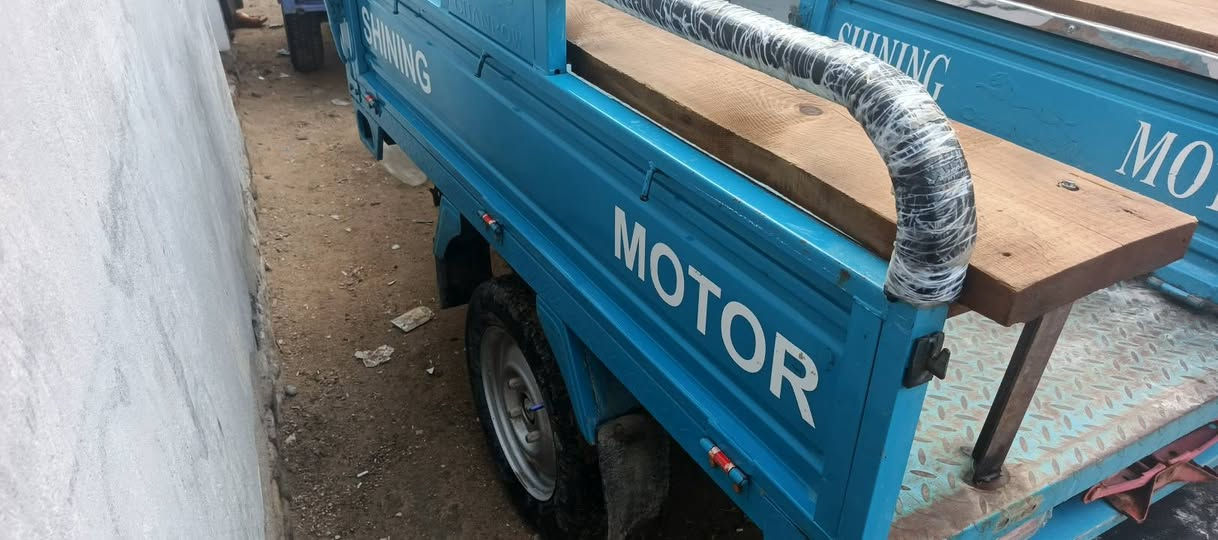 السلام عليكم ستوته للبيع موديل 23اوراق اداور ثاني يوم السعر 2400موجود عالخط ماكو خاص
***********
