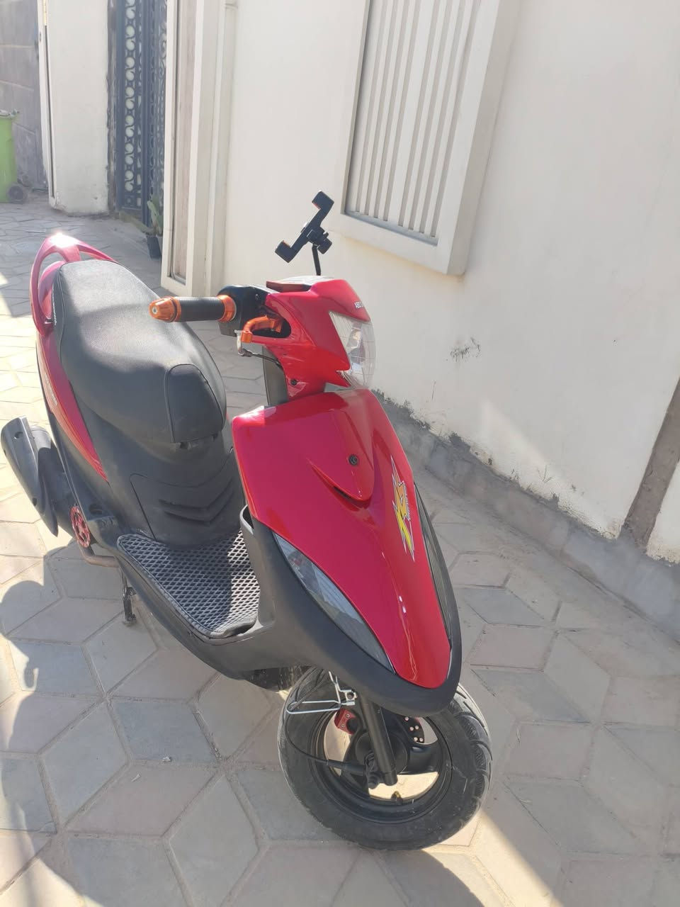 ماكس عدله للبيع تشتغل هندر وسلف وياه ثنين مرايات المكينه كفاله عامه مستعمله شهرين الدراجه برغي ما بيه نقص كامله مكمله السعر 850 قفل العنوان الديوانيه حي العسكري شارع ستين ***********
