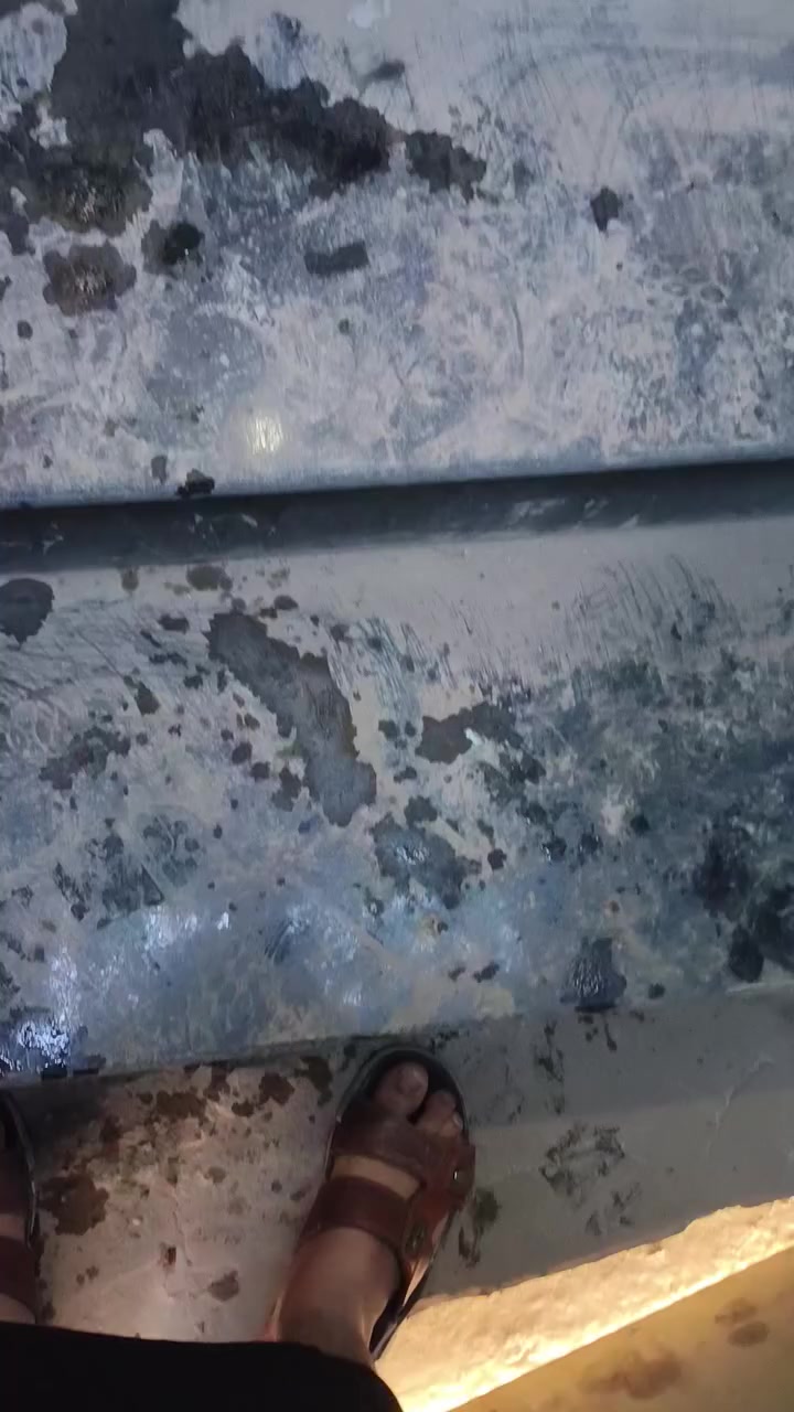 السلام عليكم إخوان بسبب الوعود الكاذبه  مشتمل للإيجار مال عائله صغيره بلديات تقاطع الكهرباء  
***********
