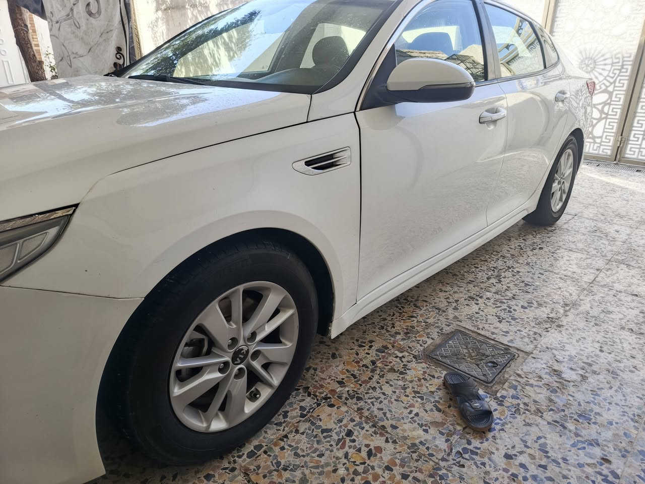 اوبتيما رقم بغداد دولي وارد امريكي قطعتين تبديل بدون دواخل الارباكات سليمه محرك 2400لاتبخير ولاتنقيص كير نظيف حداديه جديده السياره جديده السعر 115 الاتصال *********** الشراي يتصل ويدلل العنوان ميسان.
