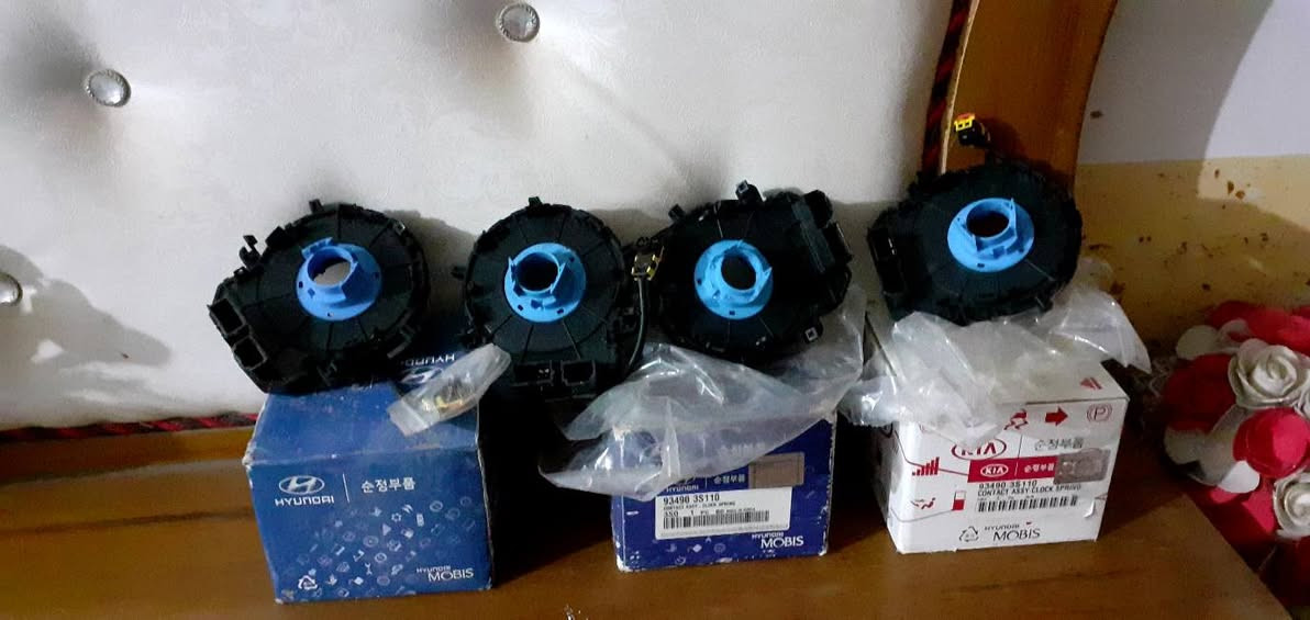 السلام عليكم
أغراض النترا للبيع 
قيم واخذ بسعر مناسب
***********
