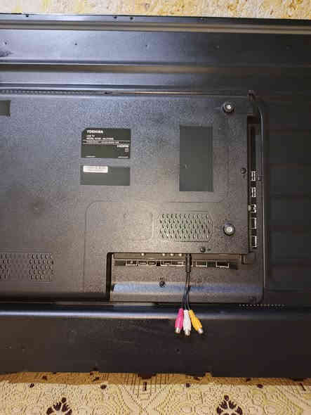 شاشه حجم 50 اصليه توشيبا المصري هو الكوبي ضمان من اي شي مكفوله
ملاحظه مكلف بنشر 
عنوان زبير 
***********
