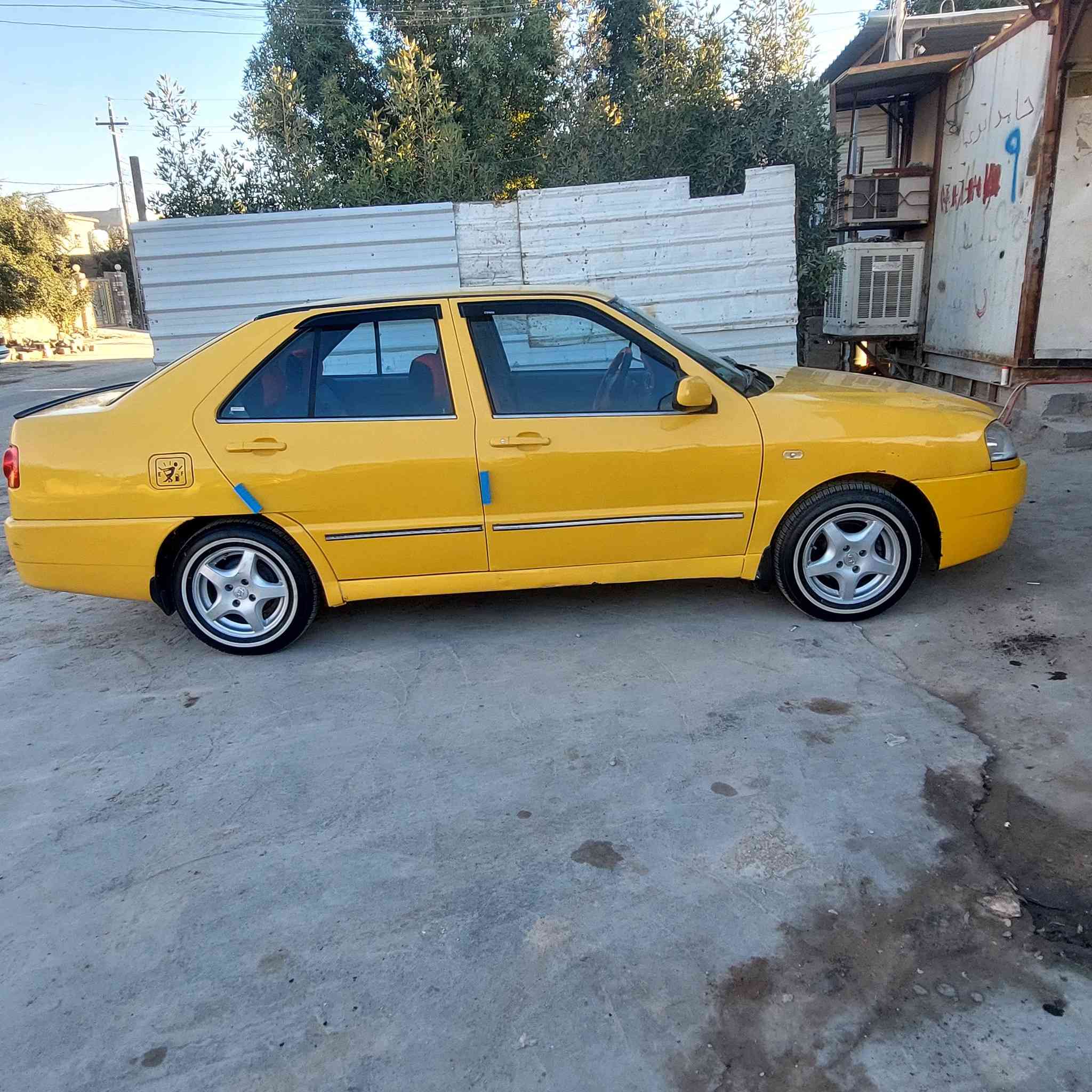 السلام عليكم شيري كوين 2011 محور كورلاه يارس 1600 كير محرك جدد سياره بسمي سنويه 28 يله تصقط رقم انكليزي سياره مصفره هيئه وقرامات عنواني فلوجه *********** أستفسار اتصل على هذه رقم سعر ٣٨ وبيها مجال
