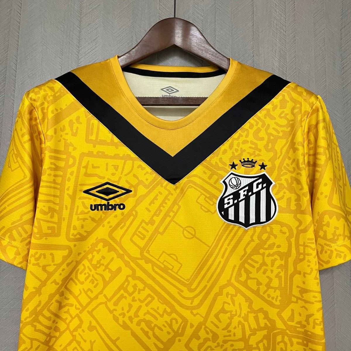 تشيرت سانتوس من ماركه  أومبرو (Umbro) قياسM السعر 8 قطعه وحده فقط


**إذا كنت صاحب هذا الإعلان وتريد حذفه لأي سبب، رجاءا أرسل رسالة إلى الدعم الفني**