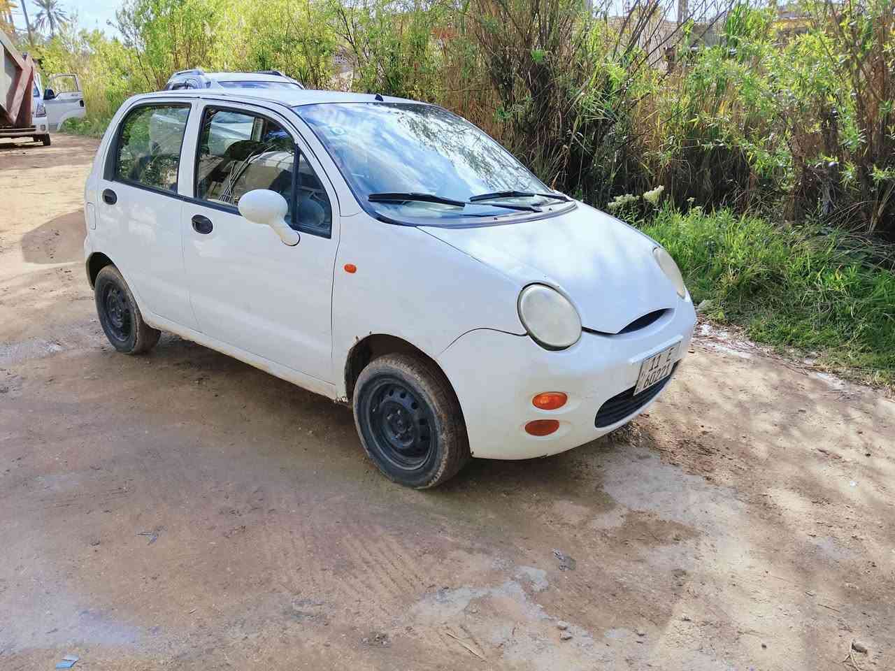 يا الله كيوكيو 2013رقم بغداد دولي سنوية لل30 بسمي مكفولة من الضربة ولصبغ  سيارة جديده تخم تاير حدادية جديدة مكينة وكير خير من الله تبريد ثلج تدفءة  السييييارة كير  عادي.     السعر 26. ورقة مستعجل علبيع *********** مكان كربلاء الحسينية
