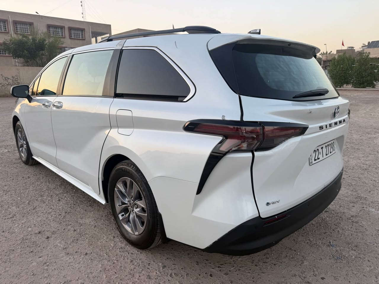 Clean white Toyota Sienna minivan. Has hybrid powertrain. Spacious interior. Good for families. بغداد, العراق


**إذا كنت صاحب هذا الإعلان وتريد حذفه لأي سبب، رجاءا أرسل رسالة إلى الدعم الفني**