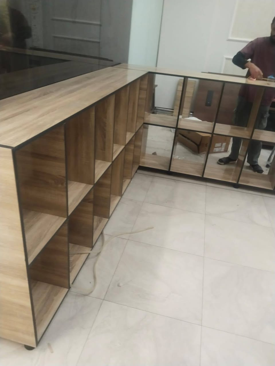 سلام عليكم انديف 7 قطع مال لابتوب وثنين ميوزه طول 230 نزال 40 ارتفاع 106 السعر اتصال هذا رقم ***********
