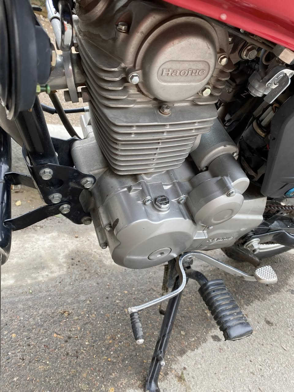 سلام عليكم
هاوجي قفاز للبيع مرقم بغداد مكينه ١٥٠ سيسي
عداد الكيلو متر واكف تقريباً ماشيه ٥٠ الف 
موديل ٢٠٢٤
سعر ١٦٥٠ وبيهة مجال


**إذا كنت صاحب هذا الإعلان وتريد حذفه لأي سبب، رجاءا أرسل رسالة إلى الدعم الفني**