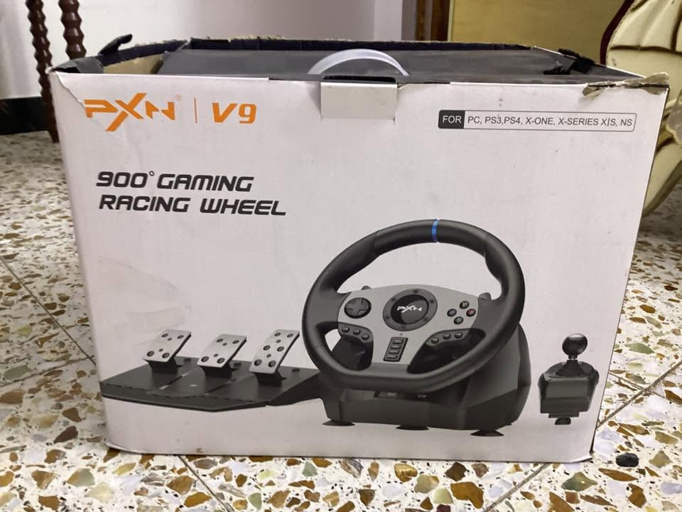 سلام عليكم دركسون V9نضيف جداً 100%100مع كامل ملحقات ويشغل ابلي4 وابلي3 واكس بوكس وان واكس بوكس سيريس والاكس وPS   السعر 100او بي مجال لتواصل ***********
