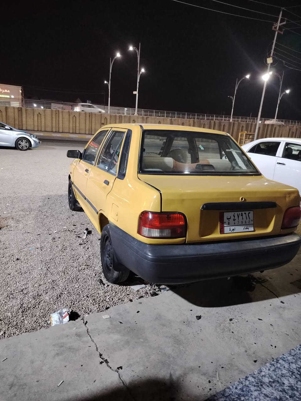 السلام عليكم سايبا للبيع معمره جديد وحلوه السياره موديل ٢٠١٣ مصفره هيئة وغرامات السعر ٢٤ وبيها مجال للشراي مكاني الفلوجه رقم الهاتف ***********
