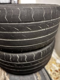 زوج تاير مستعمل نضيف 275/40/20 المكان بغداد حي القاهره السعر 50 الف 07...