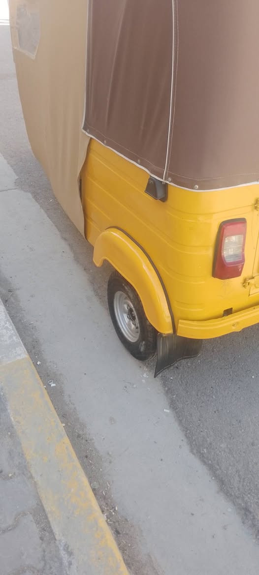 السلام عليكم تكتك للبيع موديل 2018 شهر 12 سنوية ورقم تحويل ثاني يوم جاهزة عنوان بغداد الحسينيه الراشديه مكلف بنشر ‏‪***********
