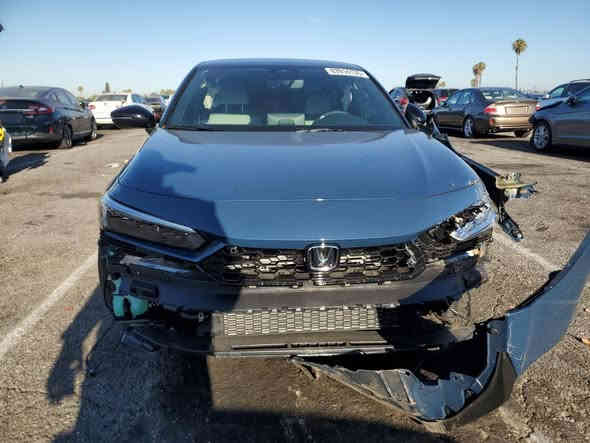 السلام عليكم هوندا سيفك 2025تورنك 
فول مواصفات  حاليا بالحره
 اقل الاسبوع توصل بغداد  السعر 138
للاستفسار ***********
