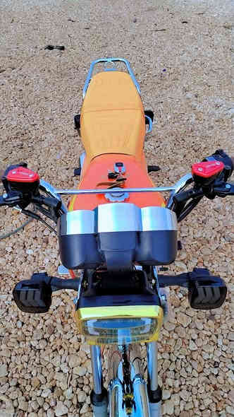 يا الله السلام عليكم دراجة البيع تيكر موديل ٢٥ مكفوله كفاله عامه زيرو كهربيات توير كامله الدراجه جديده وحلو شرط انضف من الصوره وراق كامله السعر ٧٥٠ وبيه مجال الشراي يتصل وبيه خير ويدلل ***********
