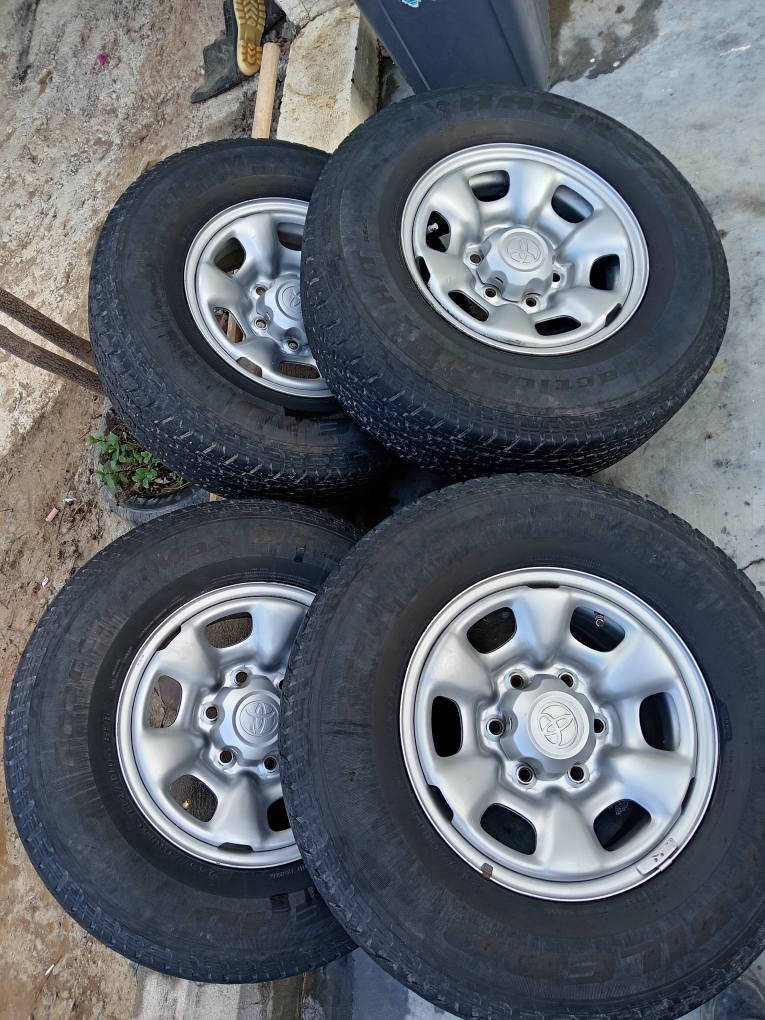 تاقم تایە بۆفرۆشتن زۆر خاوێنە هەرچاوری سەدا 80 پاکن شمشمل, السليمانية


**إذا كنت صاحب هذا الإعلان وتريد حذفه لأي سبب، رجاءا أرسل رسالة إلى الدعم الفني**