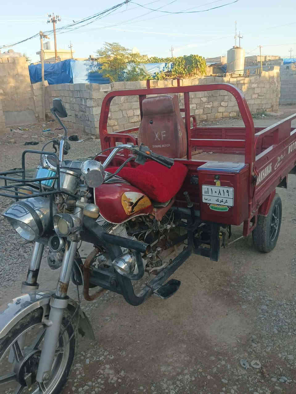 السلام عليكم ستوته موديل 21رقم كركوك وسنويه الستوته نضيفه كلهة بل شرط السعر المطلوب مليونين وربع اني مكلف بل نشر الشراي يتصل عل رقم ***********
