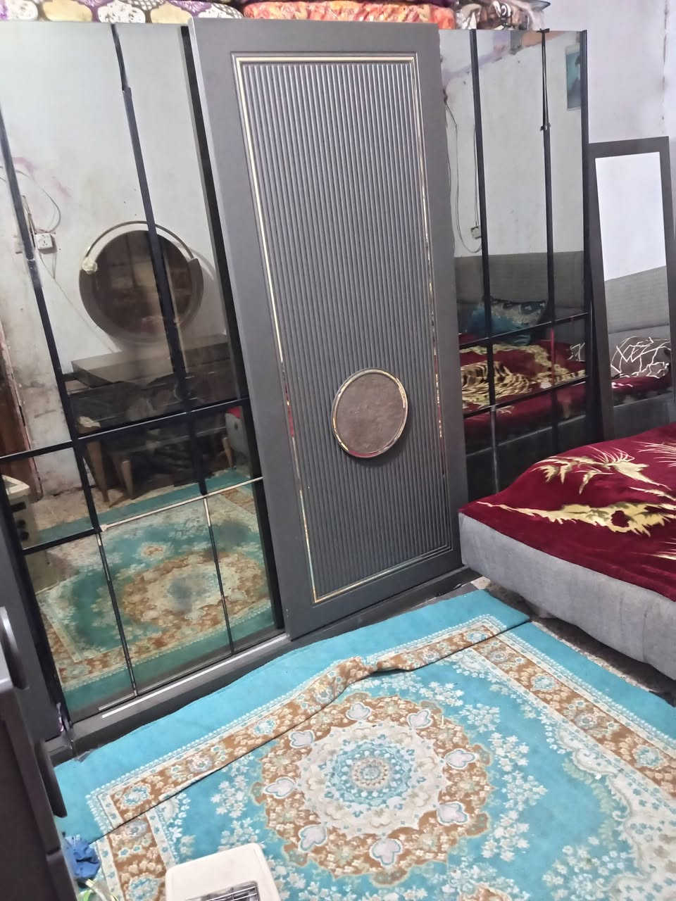 غرفه نوم تركيه مستعمله نضيفه سعر 400الف وبيه مجال  للاستفسار الاتصال على الرقم تالي ***********
