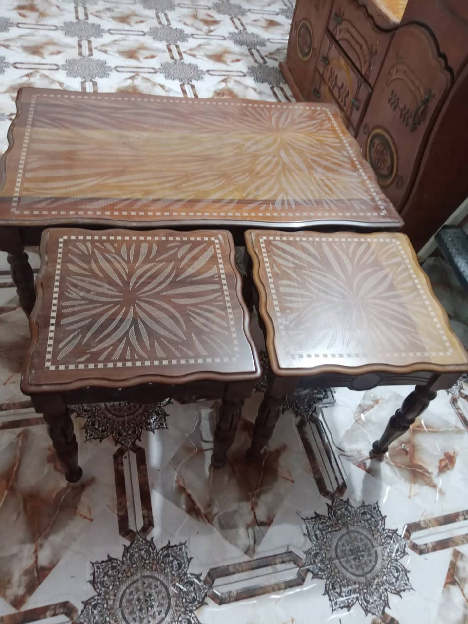 السلام عليكم قنفات للبيع بسعر ١٧٠ ومقعد عربي بسعر ٦٠ وطبلات خشب وحده كبيرة و٤ صغار بسعر ٩٠ ومراية (مكان صابون +صابون سائل+ورق حمام +فرش ومعجون ) بسعر ١٥ 
المكان الناصرية /الاسكان الصناعي


**إذا كنت صاحب هذا الإعلان وتريد حذفه لأي سبب، رجاءا أرسل رسالة إلى الدعم الفني**