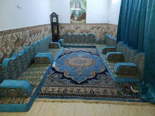 مرحبا
بيت للبيع في بغداد منطقه المنصور 
مساحة 102 متر يحتوي على طابقين 
الطابق الأول:- غرفه نوم واستقبال وحولي ومطبخ وحمامات
الطابق الثاني :- غرفتين نوم وحولي 
الطابق الثالث:- بيتونه زغيره وسطحين
*********** هذا الرقم  بي واتساب و اتصال رصيد ايضاآ
للاستفسار اتصلوا على الرقمالبيت اريده ب225 مليون
@j_i_qa
