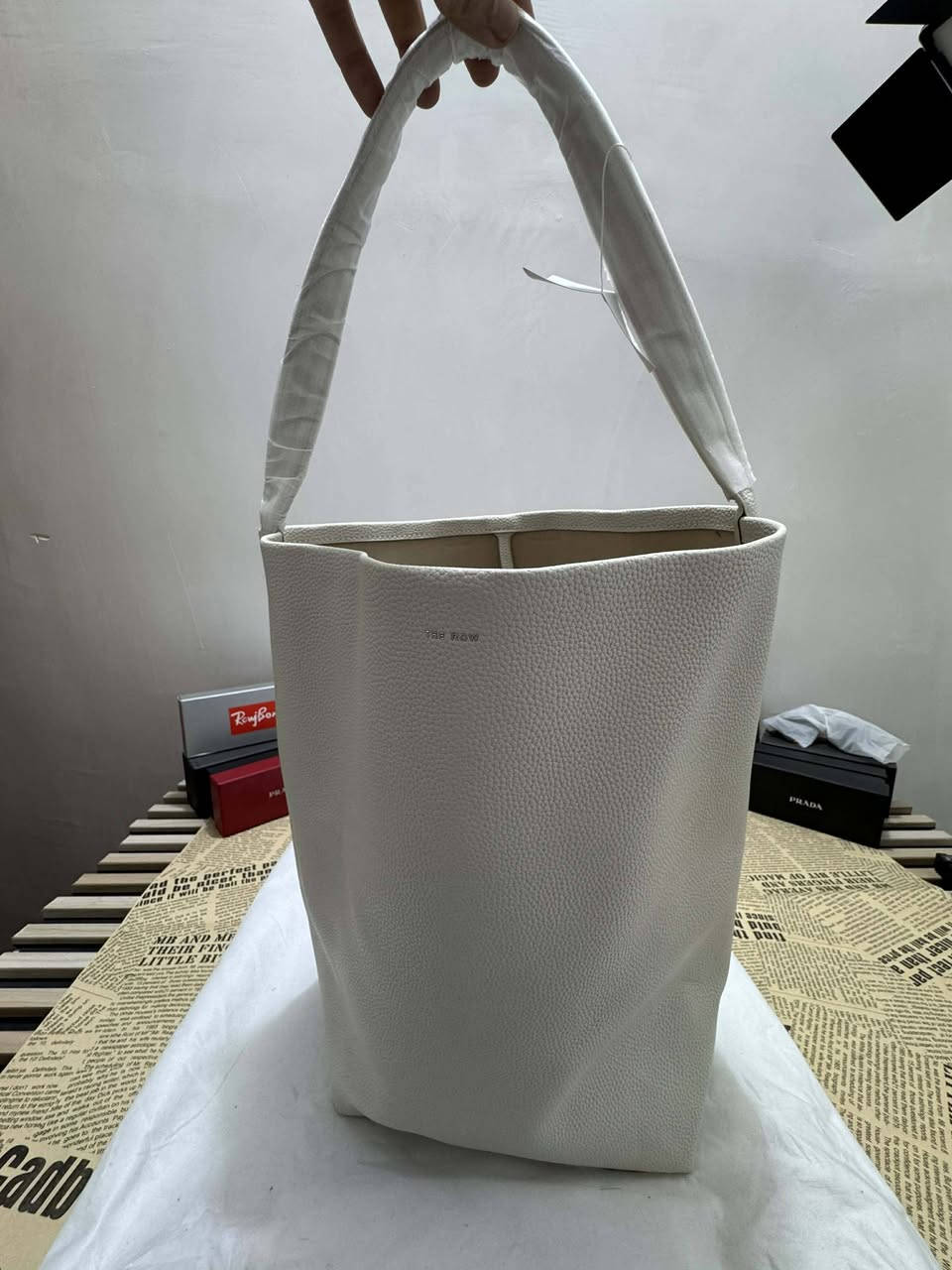 السلام عليكم 
من رخصة الادمن متوفر جنطه ذه رو حجم كبير جلد طبيعي كوالتي جدا راقي


**إذا كنت صاحب هذا الإعلان وتريد حذفه لأي سبب، رجاءا أرسل رسالة إلى الدعم الفني**