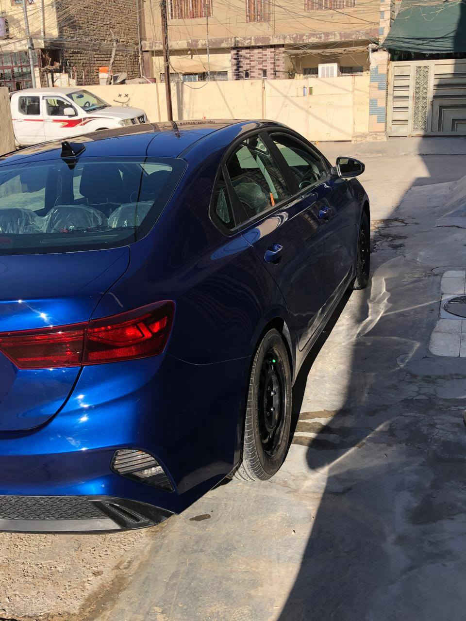 السلام عليكم كيا فورتي 2024 
حادثها من امريكا جاملغ وبنيد وبالعراق جاملغ خلفي عكس السايق
رادار تحديد مسار قياده ذاتيه
دوشمه عام وسفريات وتخم ويل ١٦ جديد هوا والتايرات 
رقمها بغداد مكاني بغداد الامين الثانية
***********

