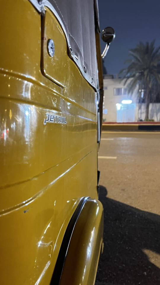 السلام عليكم شباب تكتك موديل 20 رقم وسنويه كربلاء تكتك نضيفه كشر ومحرك تجي وتشوف بعينك السعر 7800 وبيها مجال مكاني بغداد الشعب للاستفسار ***********
