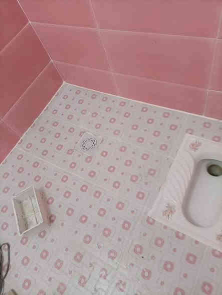 السلام عليكم خلفه سيراميك كاشي برسلين مرمر درجه اولى شرط تسليم مهندس اتصل وبيك خير وتدلل ***********
