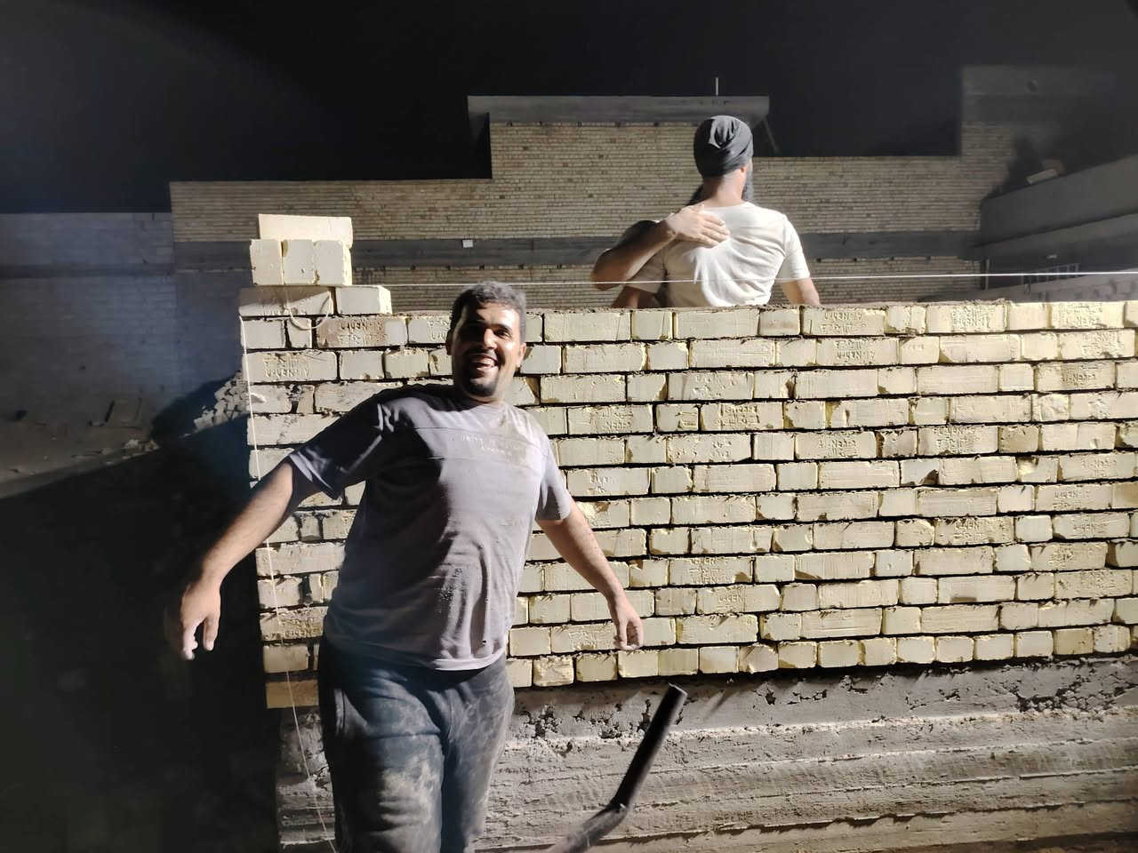 خلفه بنا شغلنه عل دبل قطعي بل يوميه سعار مناسبه نضافه سرعه لتزام بل موعد مكاني زعفرانيه وشتغل اي مكان تصل وتدلل ***********
