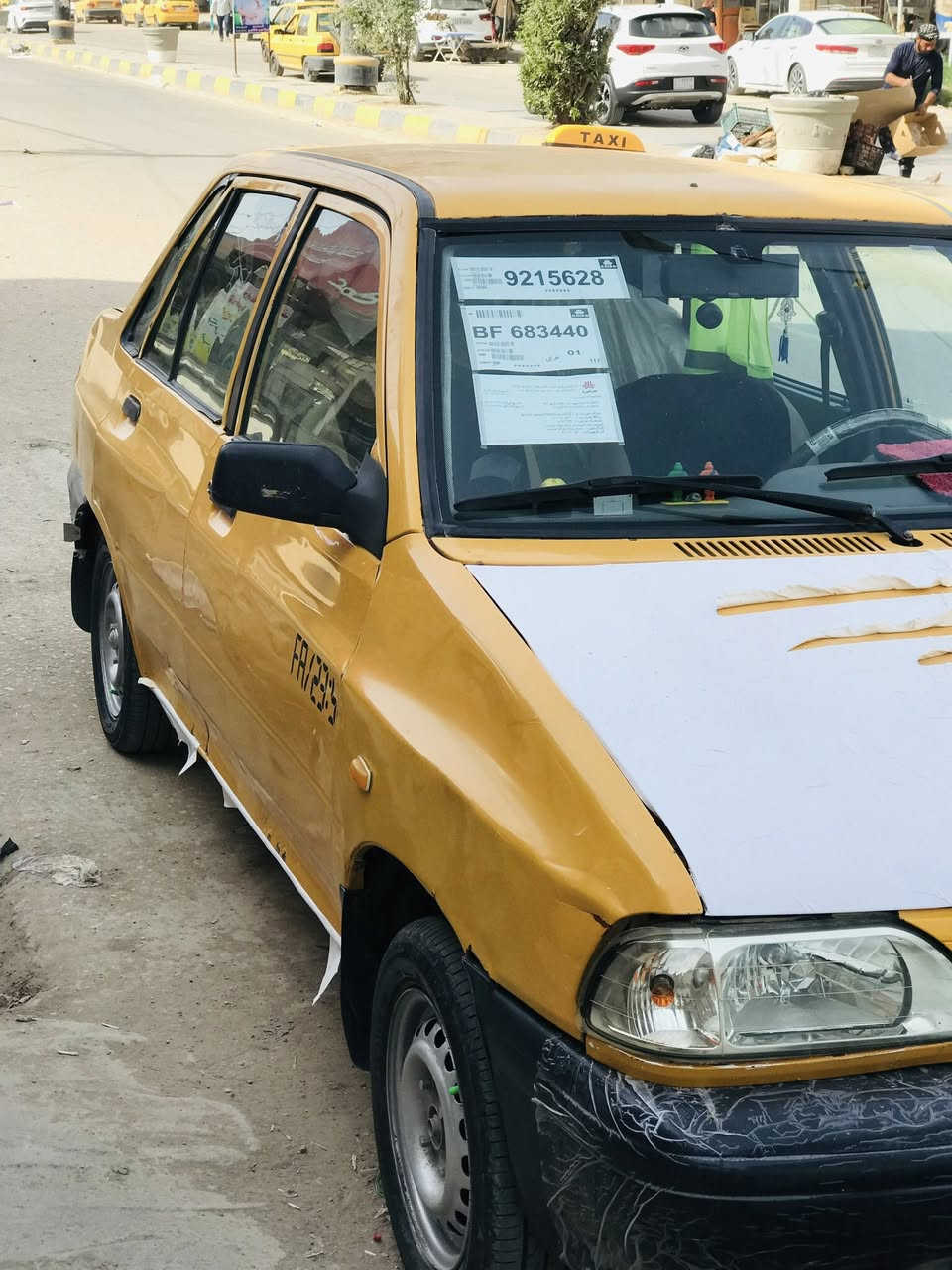 السلام عليكم سايبة 2014 بيه طخات بسيطه وسيارة كدام عينكم رقم انكليزي كربلاء جاهزه مابيهه اي نقص بس برغي الطبله مسولك يطلع صوت تختم تاير مكينه كير تبريد حلوه سياره مراوس فقط مراوس 
***********

الديوانيه
