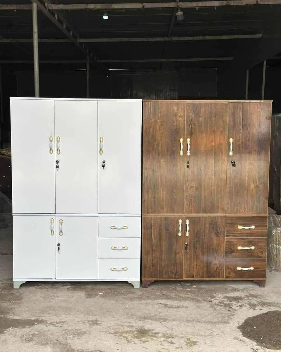 وصول وجبه من الكناتير التركيه كلمن وسعره العنوان المفرق الطرق والجسور مقابيل العزات بن تجه رايح عليه المفرق ديالى بعقوبه مزاد الاخوين ***********
