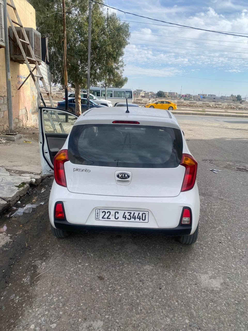 صاحب السيارة 
*********** كركوك, العراق
