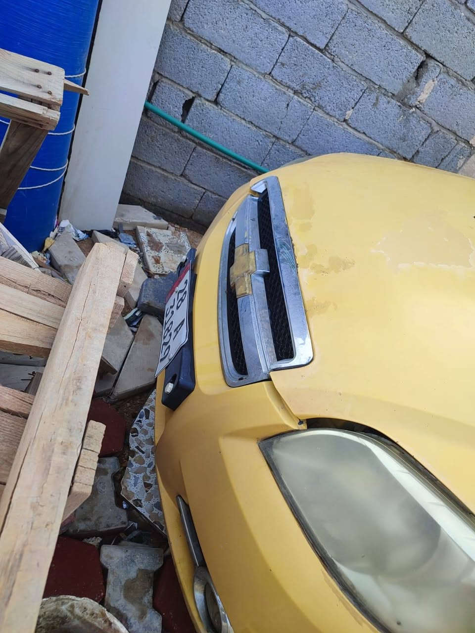 افيو موديل ١٠ سياره جاهزه ونظيفه كير ومحرك حداديه خير من الله السعر ٥٠ وبيه مجال للاستفسار *********** او ***********
