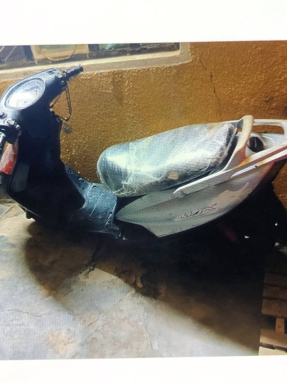 ماكس ميه وربعين  بس كابريتر  يرادله السعر.  ميه وخمسه وسبعين. ***********
