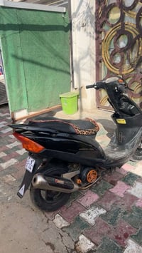 سلام وعليكم دراجه ماكس عدله نضيفه كلش شغاله سلف وهندر وبيه تزود  ودراج...