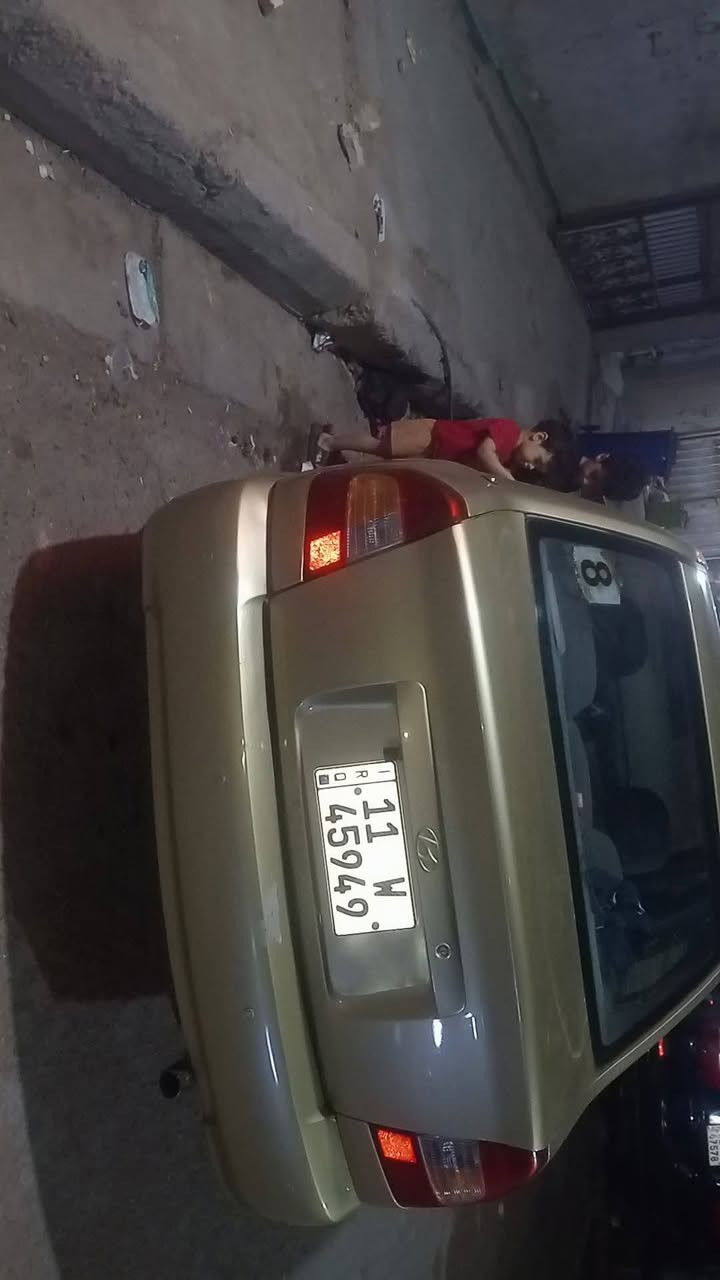 #اكسنت موديل 2000 للبيع 

السياره مصبوغه عام كهربائيات كلها شغاله كير محرك خير من الله سياره اوتماتيك محرك 1400 
باسمي مكاني بغداد الكماليه السياره ينقصها بس الصدر شويه تعبان السعر (50) رقم الهاتف ***********
