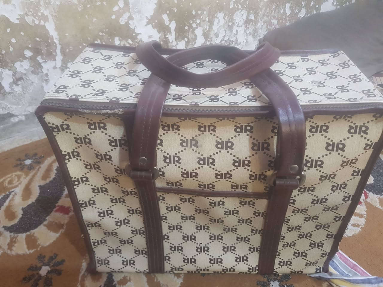 مكينه خياطه بروذر ياباني اصلي 110
محوره عال220 تشتغل كبل بالكهرباء بدون محوله استعمال قليل جدا بعدها بجنطتها 
سعر 75 وبيها مجال بسيط بيع مستعجل مال محتاج


**إذا كنت صاحب هذا الإعلان وتريد حذفه لأي سبب، رجاءا أرسل رسالة إلى الدعم الفني**