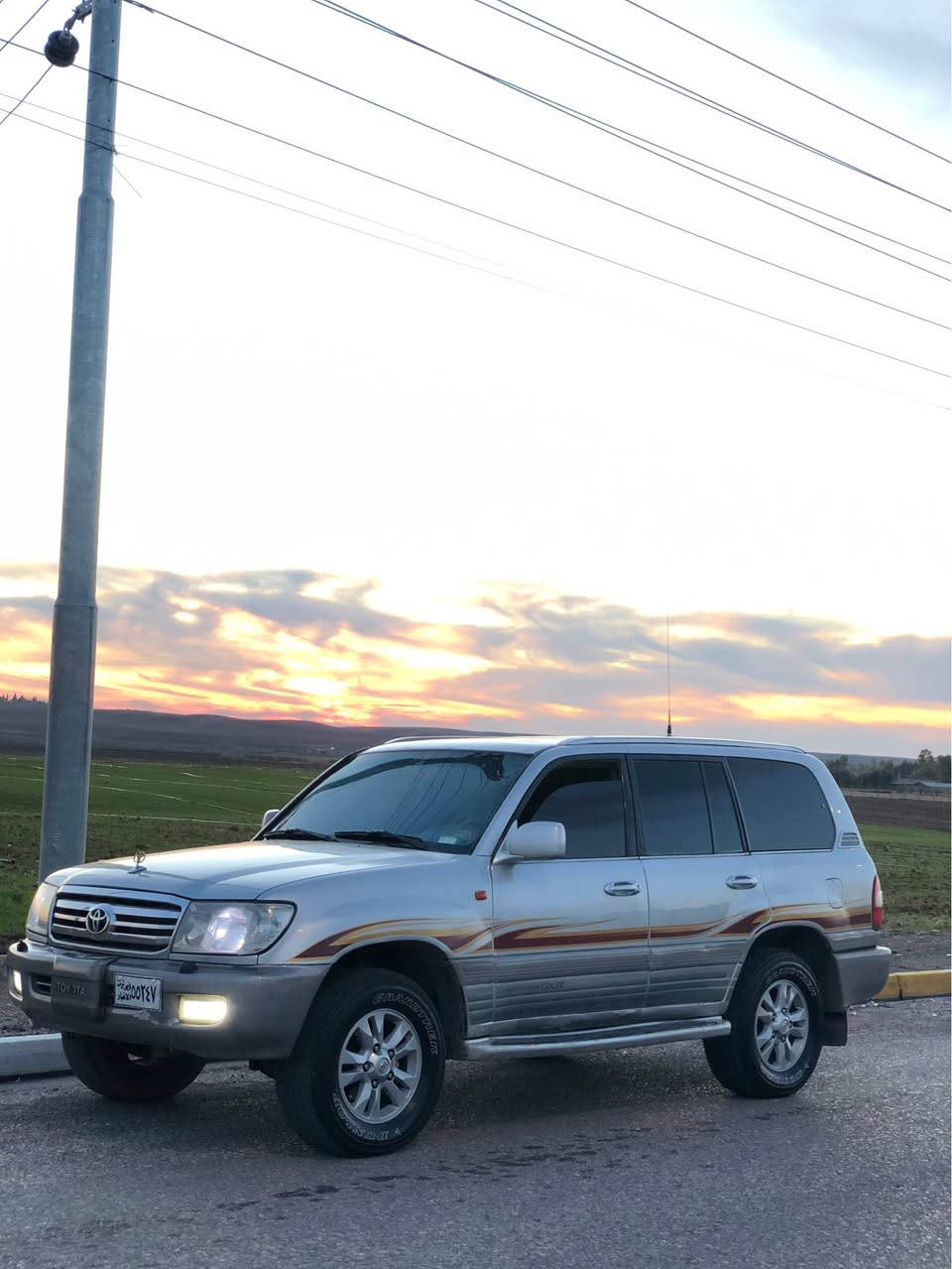 مۆنیکا مۆدیل 2000 قەپات مواسەفات مەکینە لئکزز V8حام سبغ گئر تۆماتیک سلایت سەلاجە فول فولە سەیارەکە وەکوو رەقەم کارتئکی لەگەلە بەس بە شەرت نایدەم بە هەدیە دەتدەمئ بۆ زانیاری زیاتر نامە بنئرە یان تەلەفۆن سەوداش دەکەم بە شتئک بەدلم بئت *********** أربيل, العراق
