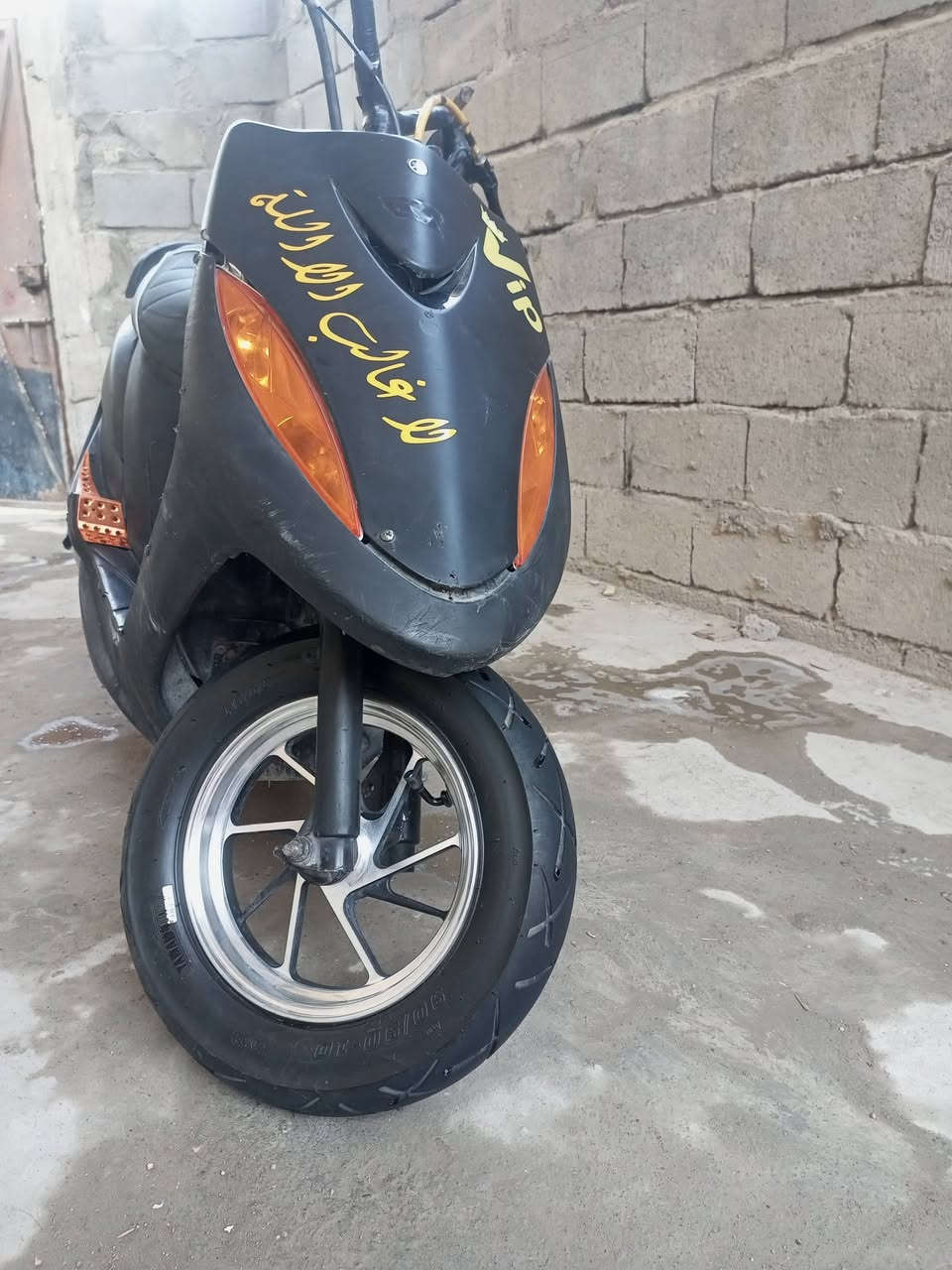 السلام عليكم ماكس عدله مفتوحه ولفات بس الدراجه كلشي شغال بيهه نكره سلف+هورن+كلوبات الدراجه ناعمه+وياله رياضي+صالنصه رياضي
للمراوس بماكس قجمه فقط لو بيع.                              مكاني شط العرب جزيره ***********
السلام عليكم ماكس عدله مفتوحه ولفات بس الدراجه كلشي شغال بيهه نكره سلف+هورن+كلوبات الدراجه ناعمه+وياله رياضي+صالنصه رياضي
